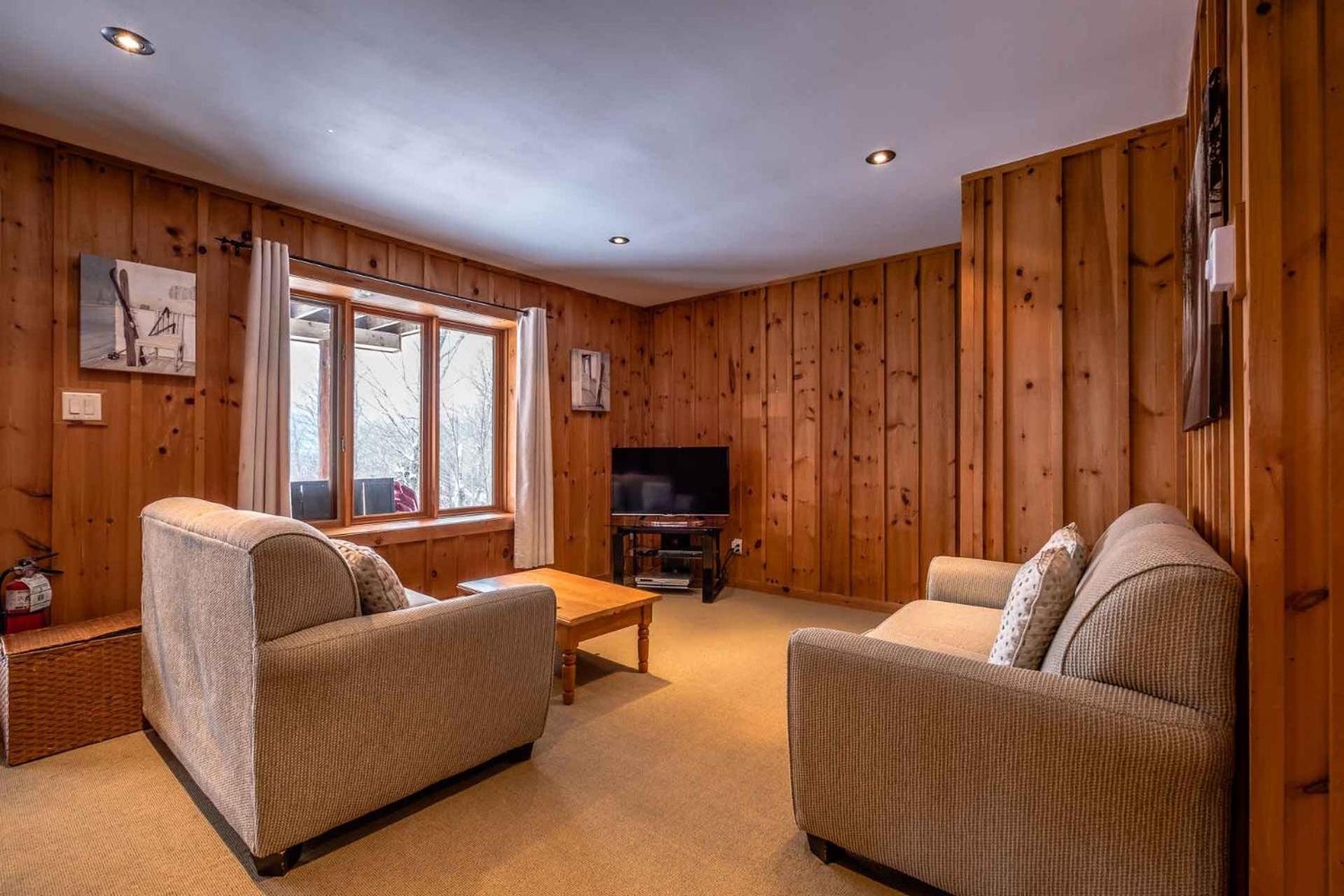 Rcnt Chalets Mont-Tremblant Lac-Superieur Rom bilde