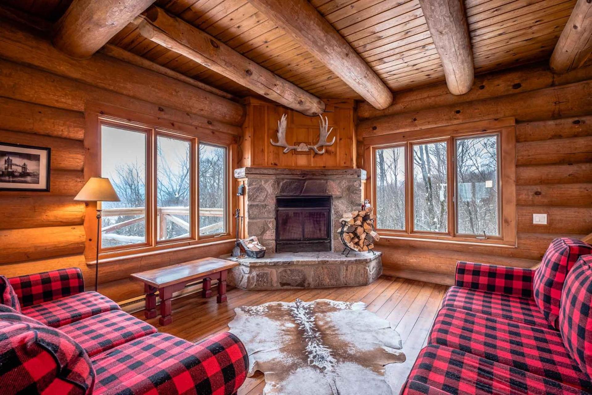 Rcnt Chalets Mont-Tremblant Lac-Superieur Rom bilde