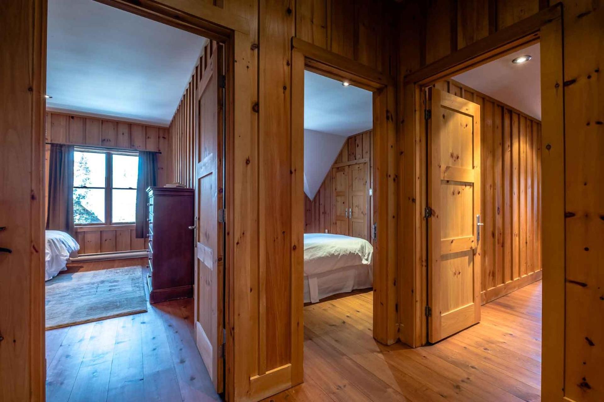 Rcnt Chalets Mont-Tremblant Lac-Superieur Rom bilde
